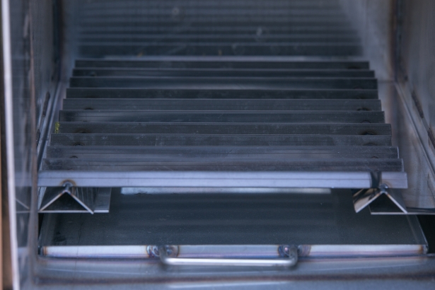 Mini-piscina Spa Hot tub DELUXE din fibra de sticla cu decoratiune exterioara de lemn